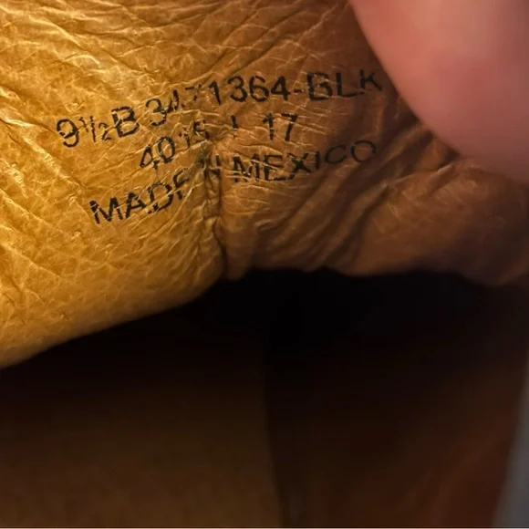 Frye Carly Leather Zip Chelsea Booties Black Size 9.5 - Picture 8 of 9